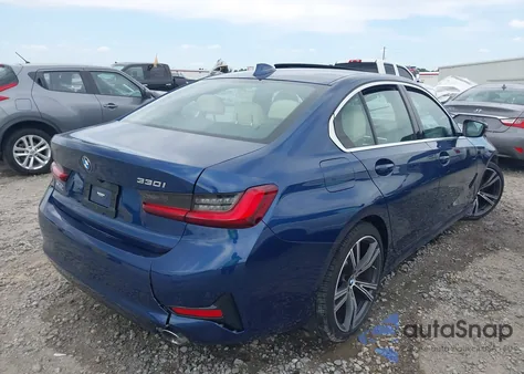 2022 BMW 330I z USA, uszkodzony, nr VIN 3MW5R1J01N8C34965